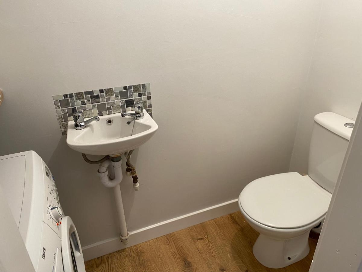 Thornton - Stylish 3 Bed Terraced House With Free Parking Villa Darlington  Dış mekan fotoğraf